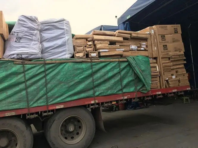 万荣家具托运